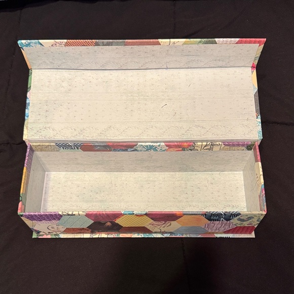 Colorful Hexagon Patterned Box - Picture 2 of 4